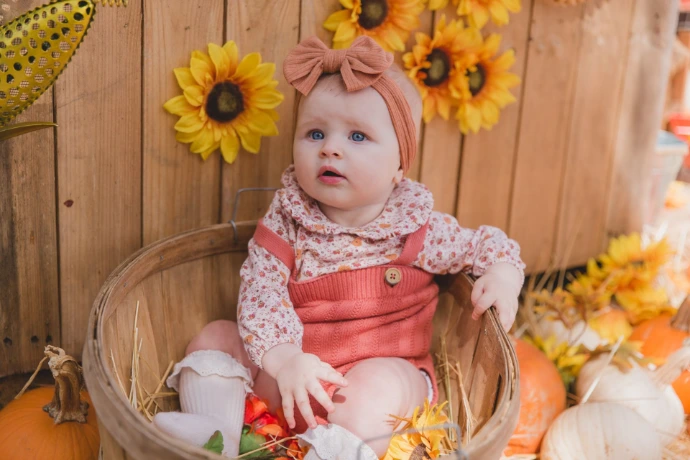 automne bébé couleurs courge 